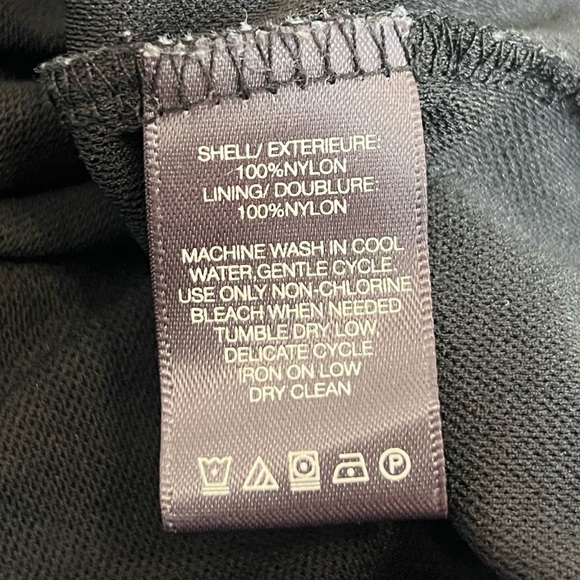 Kenneth Cole Reaction High Neck Ruffle Accent Sleeveless Blouse Tank Top Black S - Picture 5 of 8